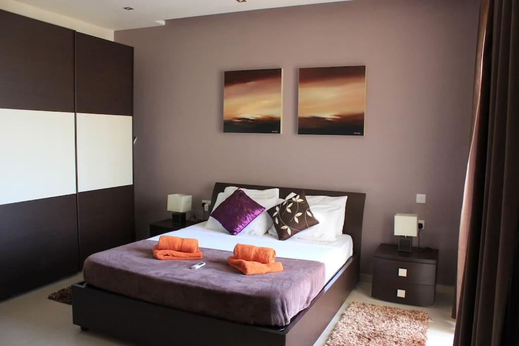 Sunny 2 Bedroom, 2 Bathrooms, Seaside Apt. Sliema Luaran gambar