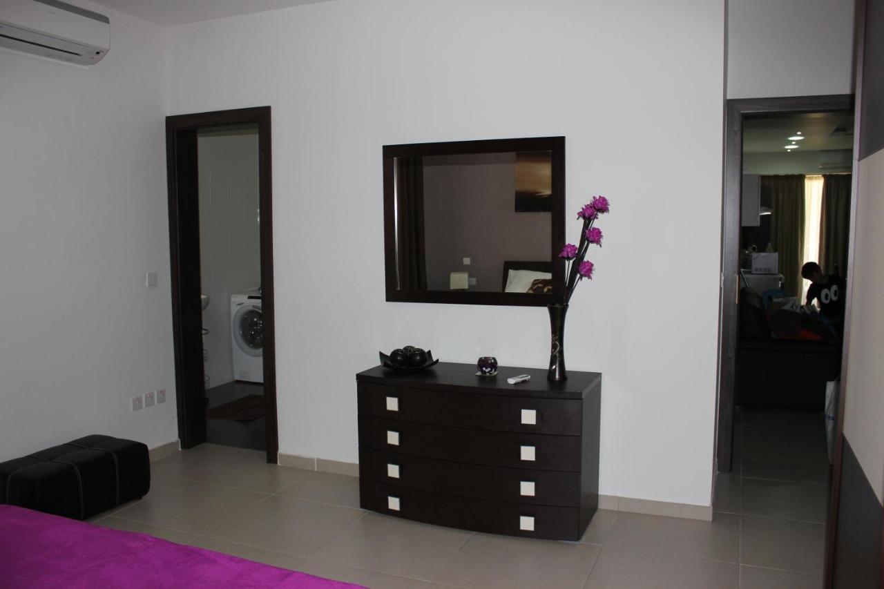 Sunny 2 Bedroom, 2 Bathrooms, Seaside Apt. Sliema Luaran gambar