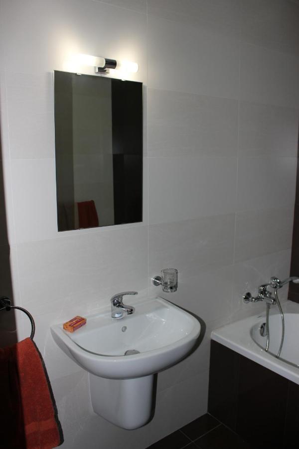 Sunny 2 Bedroom, 2 Bathrooms, Seaside Apt. Sliema Luaran gambar