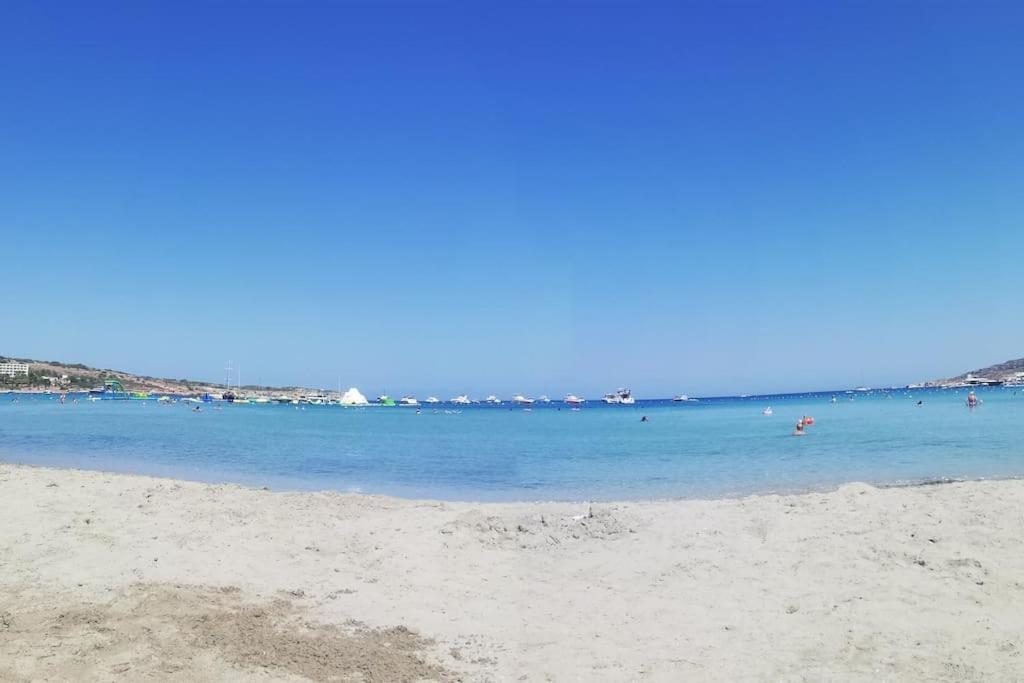 Sunny 2 Bedroom, 2 Bathrooms, Seaside Apt. Sliema Luaran gambar